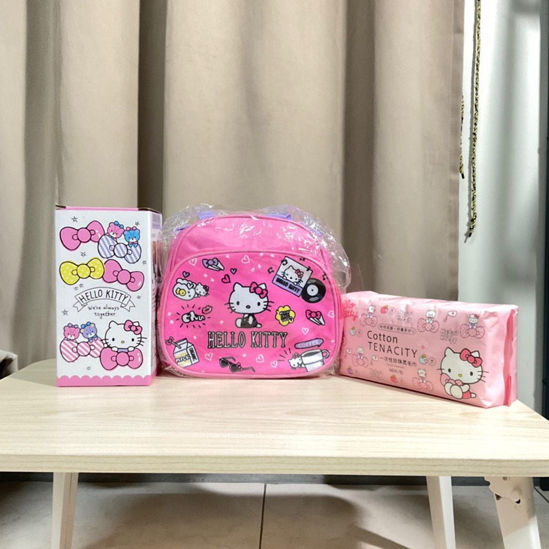 全新 Hello Kitty 3件組超優惠 多層便當袋 超聲波清洗機 珍珠柔毛巾