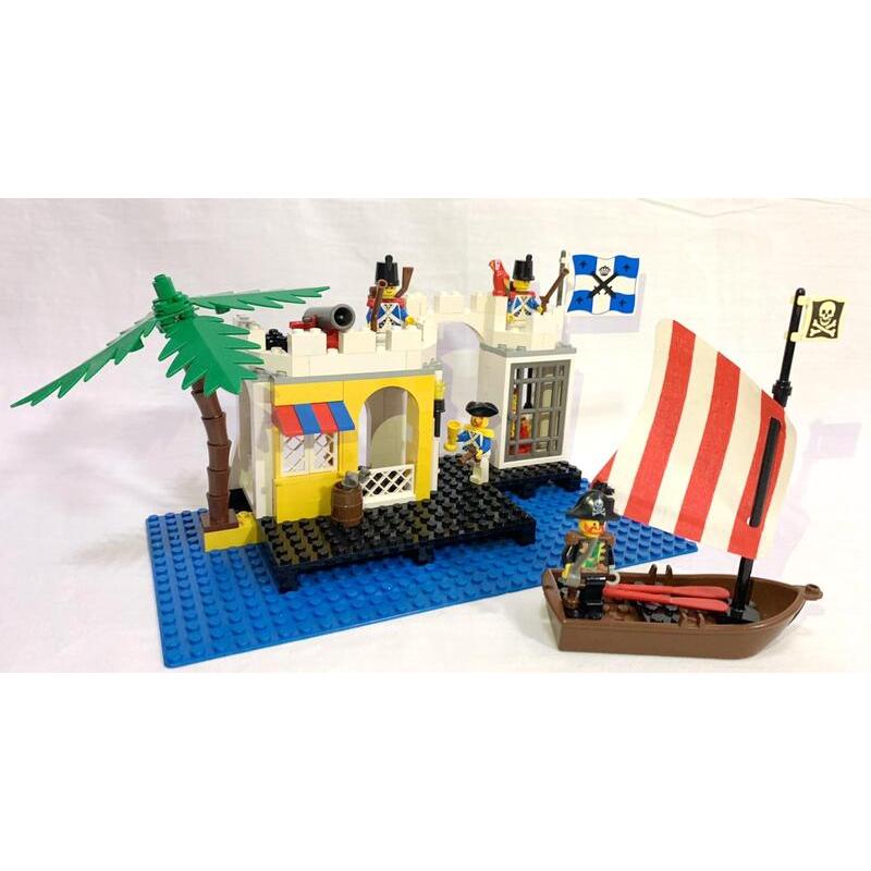 樂高人偶王 LEGO 絕版/海盜系列#6267 官兵看守所 盒組