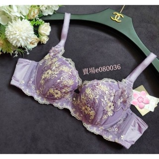 華歌爾【莎露】奢華蕾絲 深V包覆 集中美胸 精緻內衣 75B=34B，70B=32B