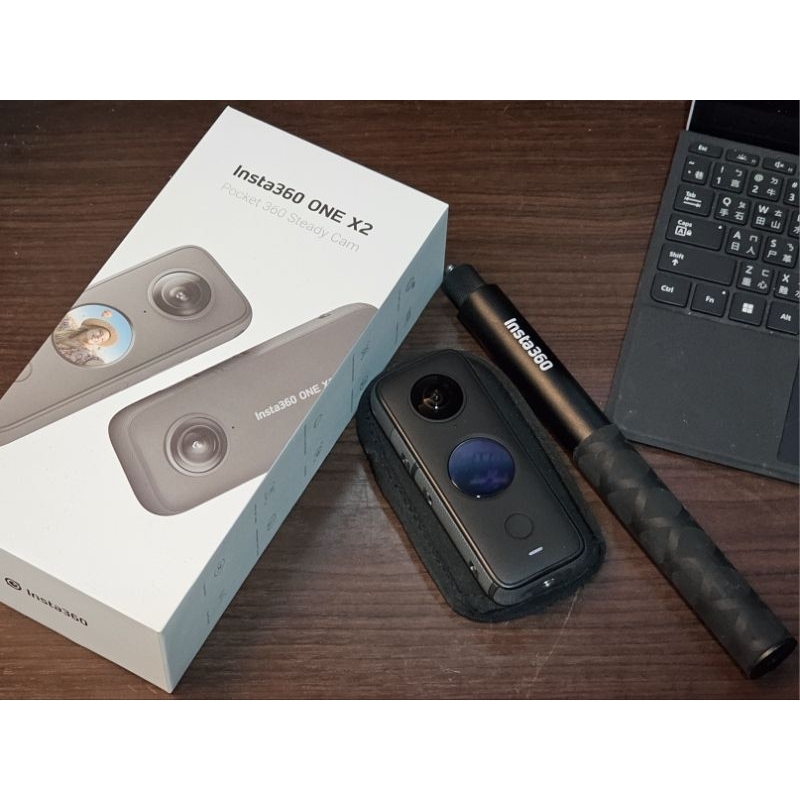 [笛雅默] 免運費 蝦皮最便宜 Insta360 One X2 360運動相機 近全新 附128GB記憶卡