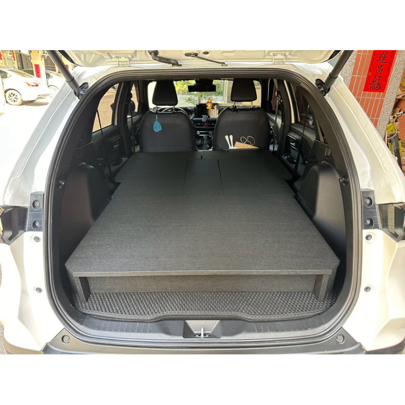 Toyota  Yaris Cross  巨大鴨  車宿  車泊  後廂平整化
