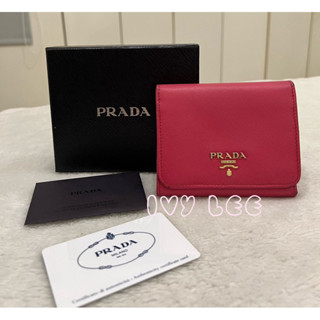 PRADA 普拉達 桃粉紅色 牛皮 三折 短夾 1M0176 二手精品