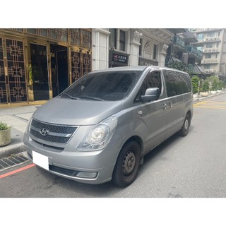 2015 STAREX 旗艦型 九人座 環景 跑15萬 全原廠保養 實車實價