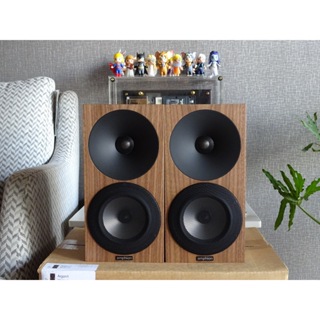 sens117 一對使用不到一個月的 Amphion Argon 1書架喇叭(原木色)