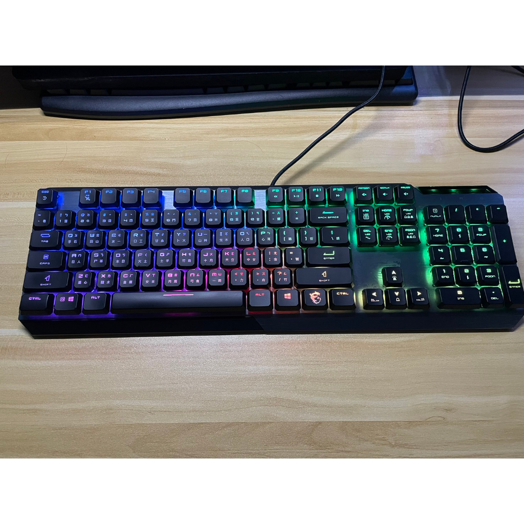 (二手) 微星 Vigor GK50 Low Profile 機械鍵盤 短軸