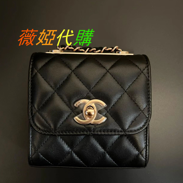 薇婭代購 CHANEL A81633 mini trendy cc 黑色羊皮金鍊 金牌 口蓋包 精品 99新