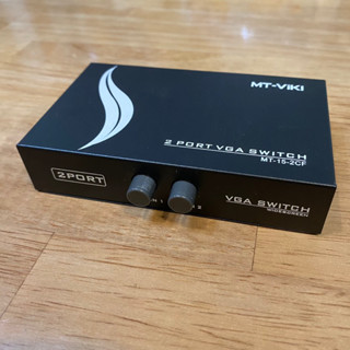 KVM VGA 切換器 一對二 訊號切換器