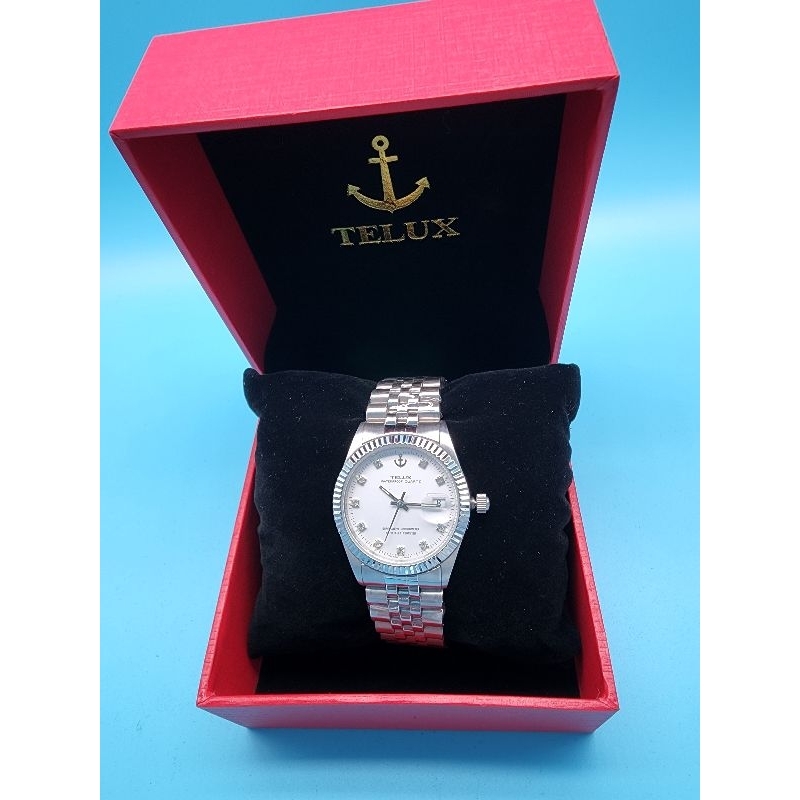 日本品牌TELUX鐵力士 日本原裝石英機芯 全白中型錶款 不鏽鋼錶殼 不鏽鋼錶帶