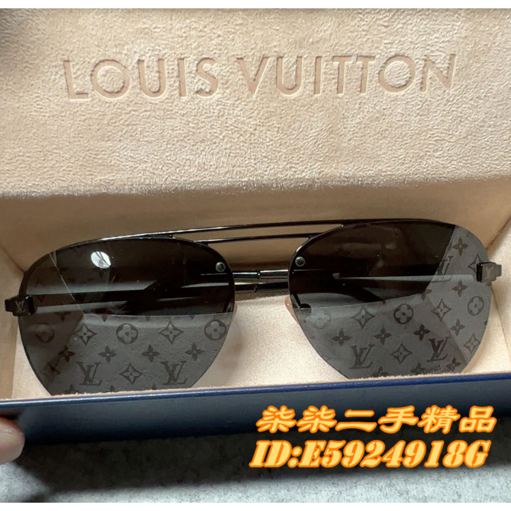 Louis Vuitton LV Waimea L Sunglasses Z1583E-10  Sunglasses, Louis vuitton  sunglasses, Vuitton