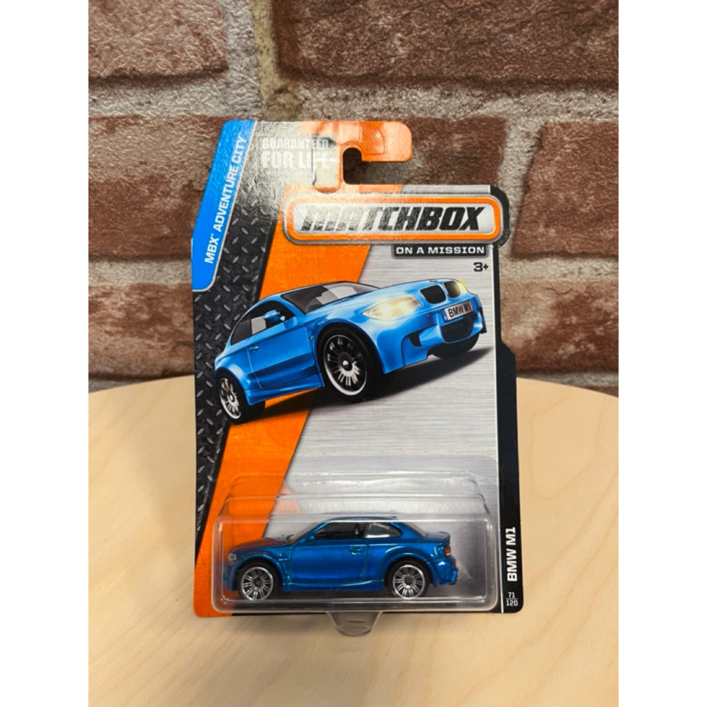 米妃兔㊣ MatchBox 火柴盒 小汽車 BMW M1 模型車 藍色 1 Series M Coupe 寶馬 小跑車