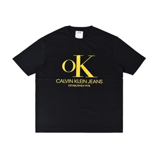 CK Calvin Klein黃字OK印花LOGO純棉短T(男款/黑)