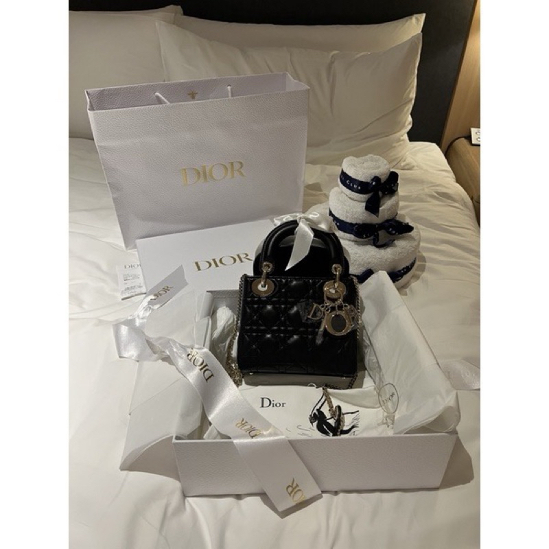 現貨近全新 mini LADY DIOR 手袋 黛妃包 台中遠百購入 台中可以預約賞包