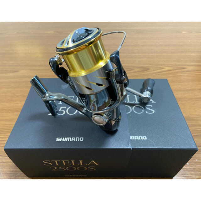 SHIMANO 14 Stella 2500S, high-end spinning reel from Japan