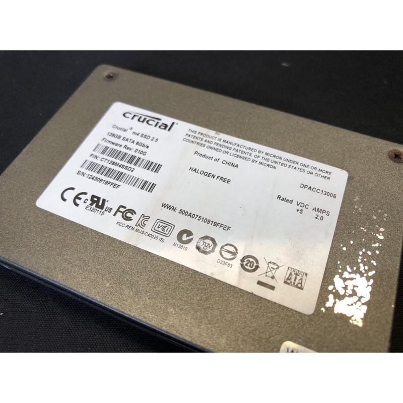 鎂光SSD固態硬碟，128G，良好度不到100%，溫度異常，讀寫正常