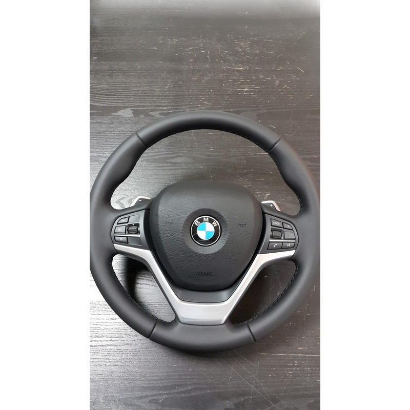 BMW X6 F16方向盤