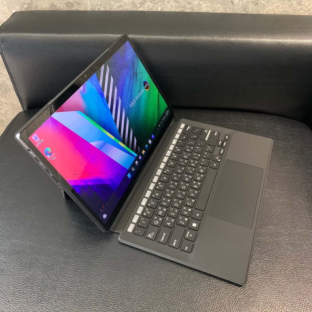 ASUS 華碩 Vivobook 13 Slate OLED (T3300) 二合一平板電腦 保固至2023/12/20