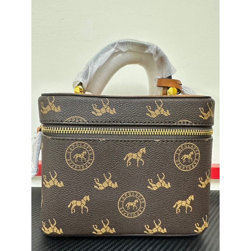 遠東百貨專櫃品牌LAPOLAFFE精品設計馬兒箱子包