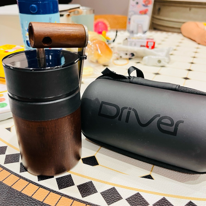 近全新 Driver 雙軸承伸縮磨豆機 (附保護殼)