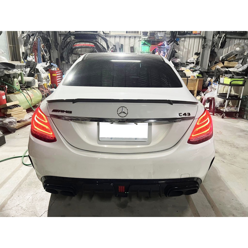 BEZN 賓士C-CLASS W205 C200 C250 C300 專用型 正碳纖維卡夢 巴博士款鴨尾 brabus款