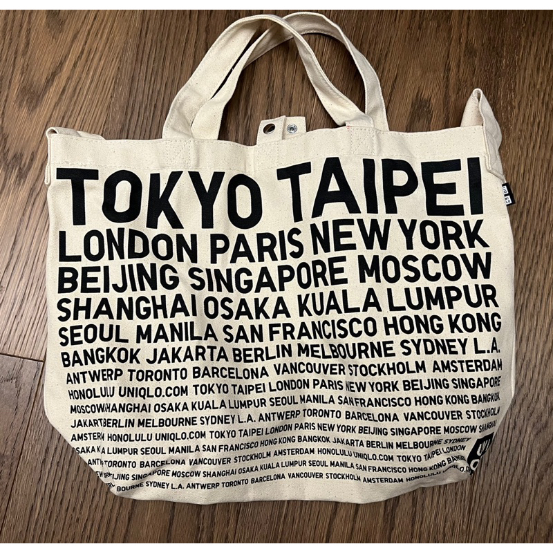 《全新現貨》UNIQLO Logo 滿版世界各大城市文字潮流限量帆布袋、手提袋、購物袋、托特包