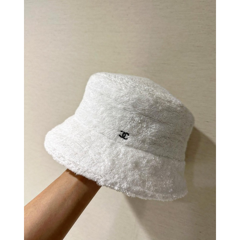 Chanel 白色毛巾布漁夫帽🤍