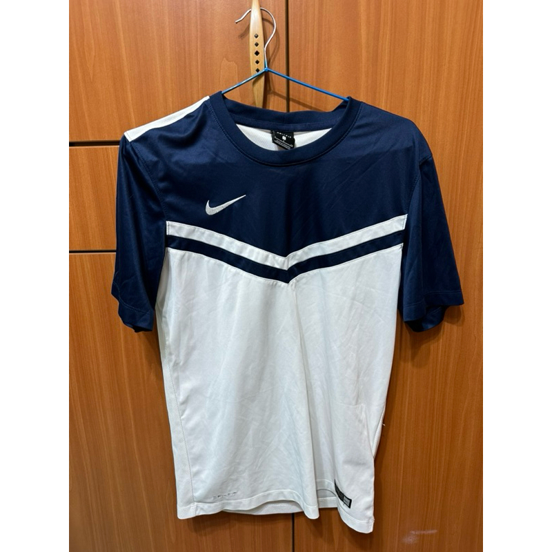 Nike DRI-FIT 運動短袖 S號