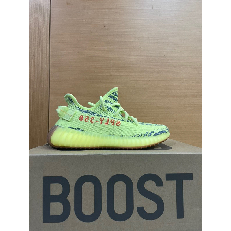 二手 Adidas Yeezy Boost 350 V2 B37572