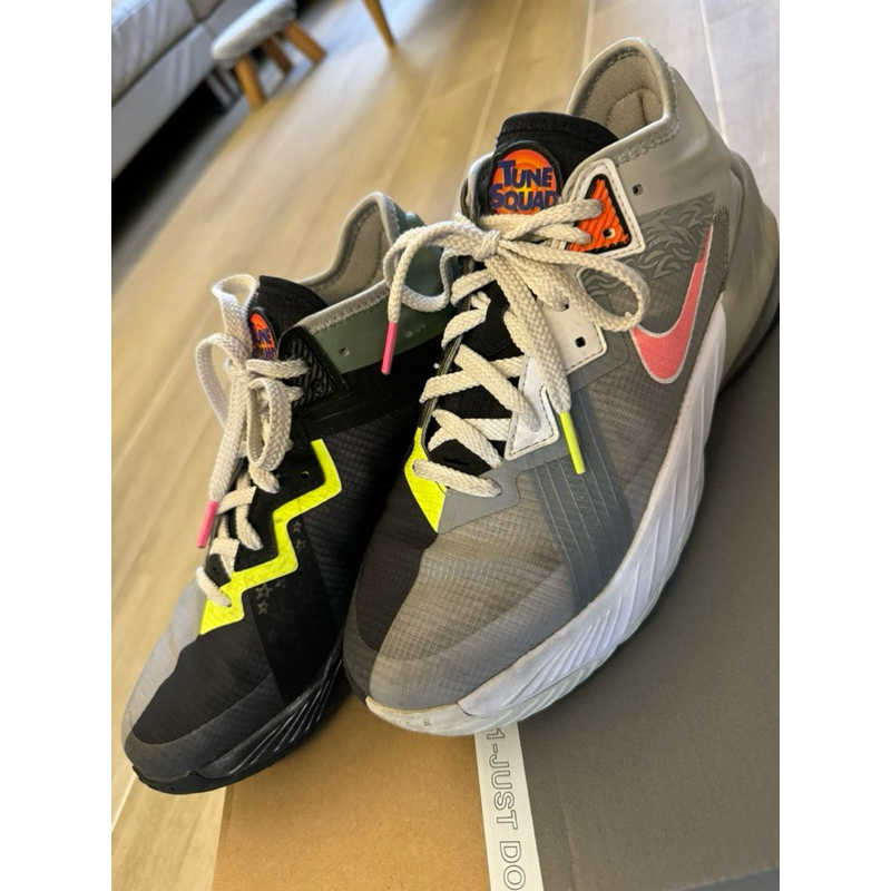 二手鞋Nike Lebron籃球鞋