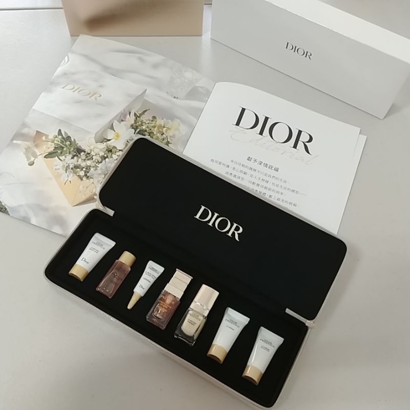 Dior 迪奧精萃再生玫瑰寵愛禮盒