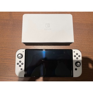 Nintendo Switch OLED 白色主機 + 2片遊戲