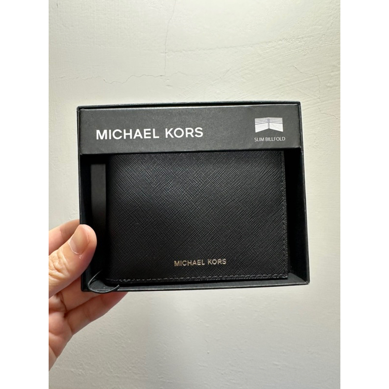 MICHAEL KORS MK outlet 男 短夾 兩折 素面 防刮 經典 金色logo 黑