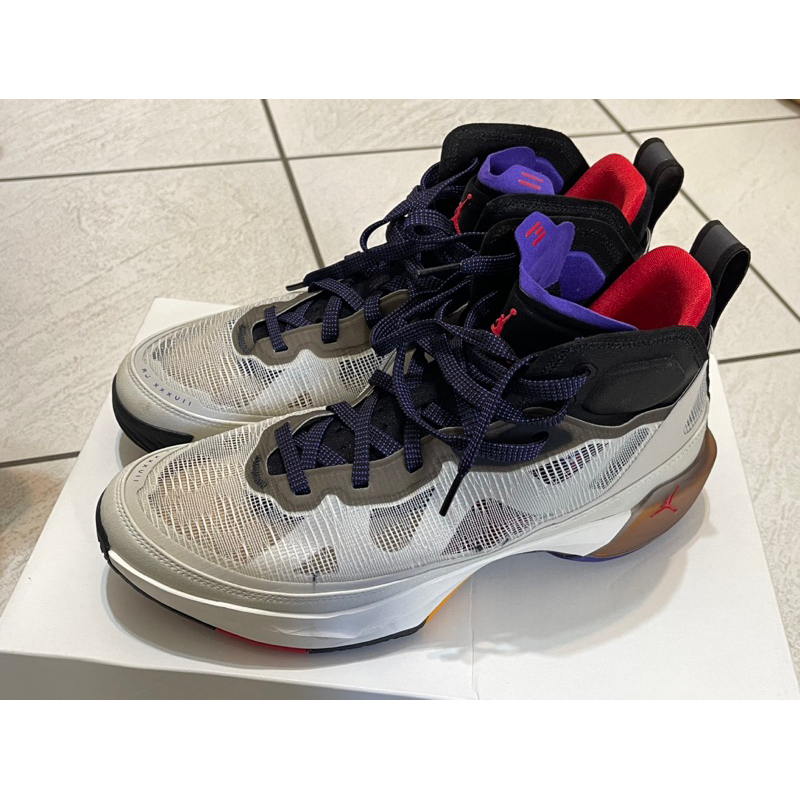 Air Jordan XXXVII籃球鞋 US10 落地一次 AJ 37