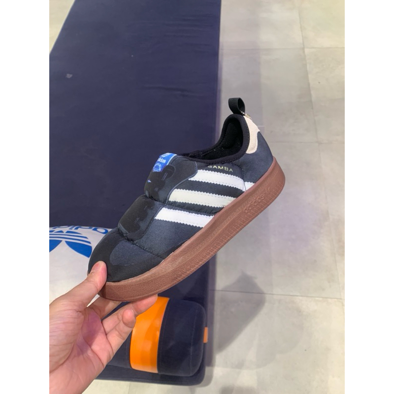 <Taiwan小鮮肉> ADIDAS PUFFYLETTE 黑 白 懶人鞋 麵包鞋 休閒鞋 男女 HP6700