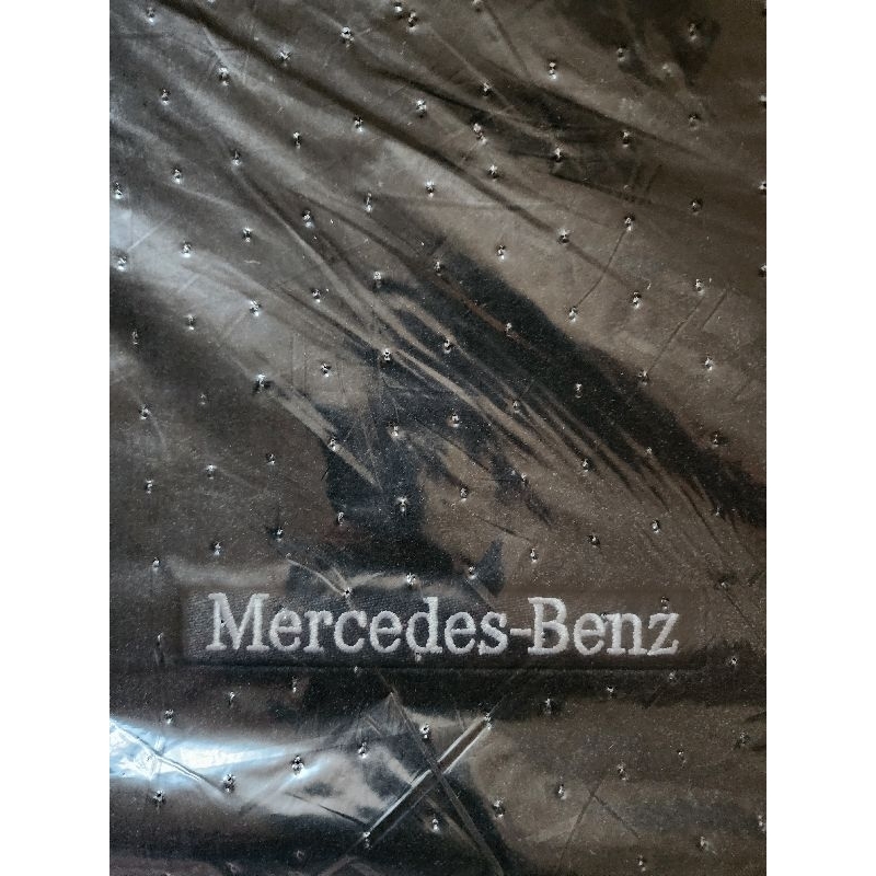 全新現貨 Mercedes Benz CLA GLA 原廠短毛毯腳踏墊