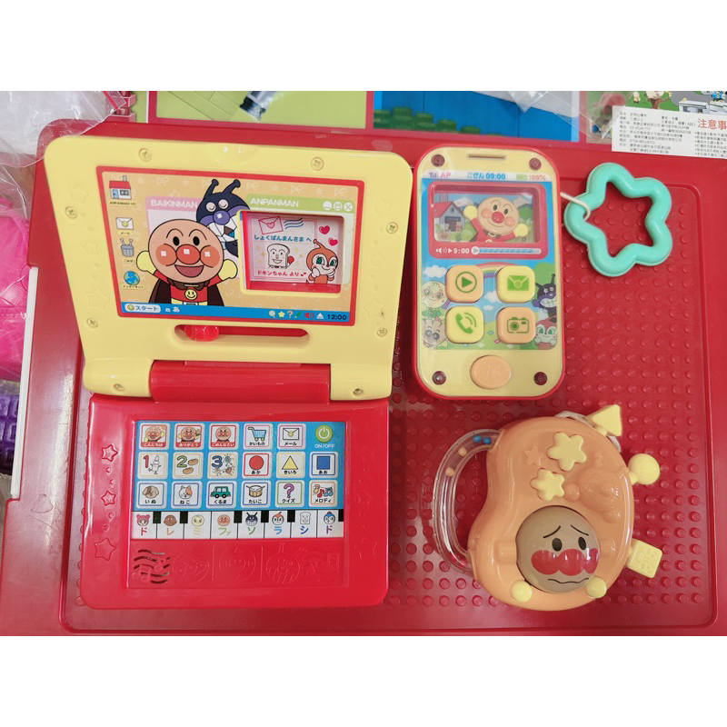 二手✨日本 正版 麵包超人 智育有聲迷你小電腦 互動手機 喀哩喀哩嬰兒手指發育玩具 早教玩具 益智玩具