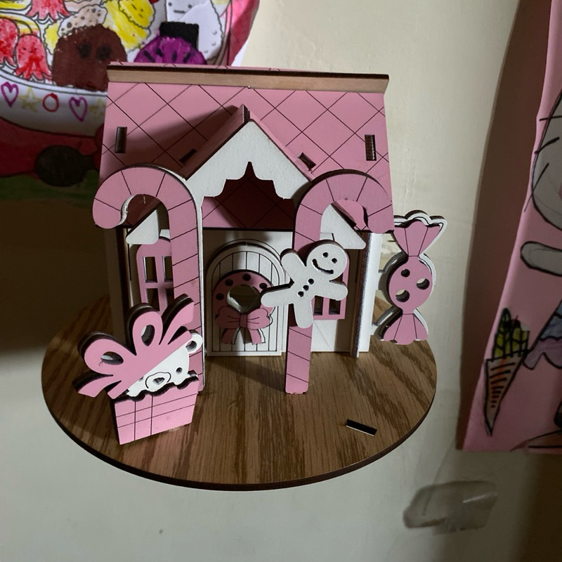 粉紅色木屋拐杖糖禮物盒聖誕節造型小夜燈