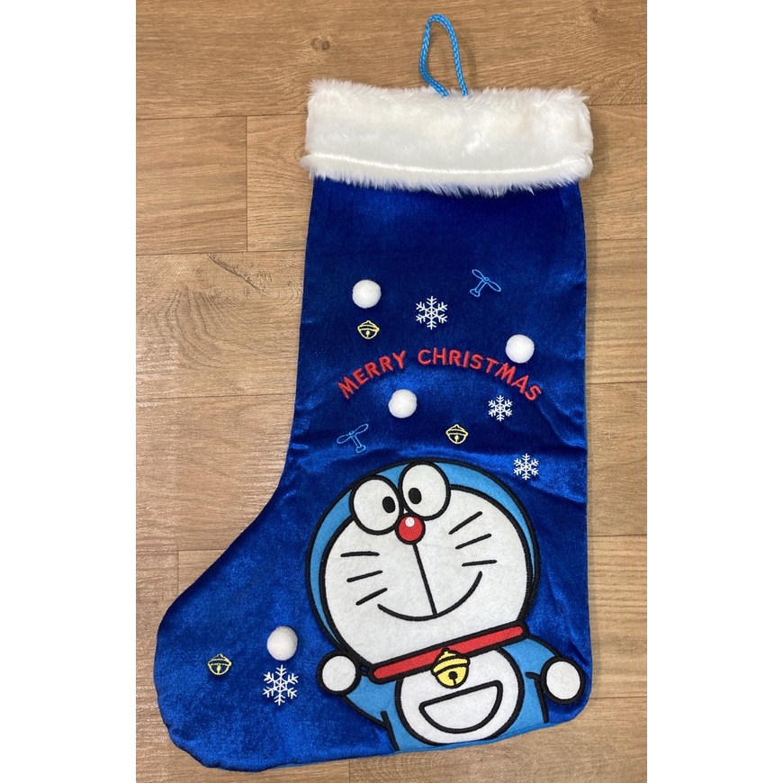 日本 正版 哆啦A夢 小叮噹 多拉A夢 聖誕禮物 聖誕襪 聖誕節 大款 吊飾 禮物 聖誕老人 刺繡 雪花