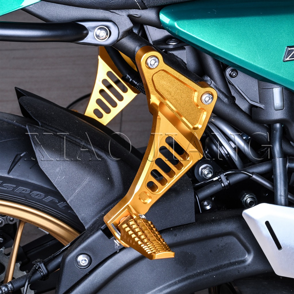 Kawasaki Z650RS 踏板 適用於kawasakiZ650RS改裝機車側柱防滑墊 Z650RS 機車貨架 Z6