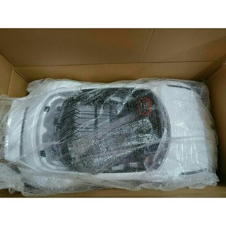 兒童白色質感電動轎車跑車 騎乘玩具汽車 小男孩最愛禮物🎁