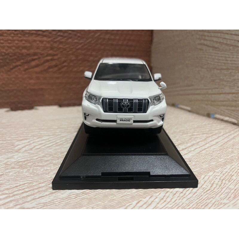 Toyota LAND CRUISER PRADO 白色 1/30 日規原廠模型車