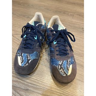 正版 二手adidas藍色蛇紋運動鞋慢跑鞋 23.5