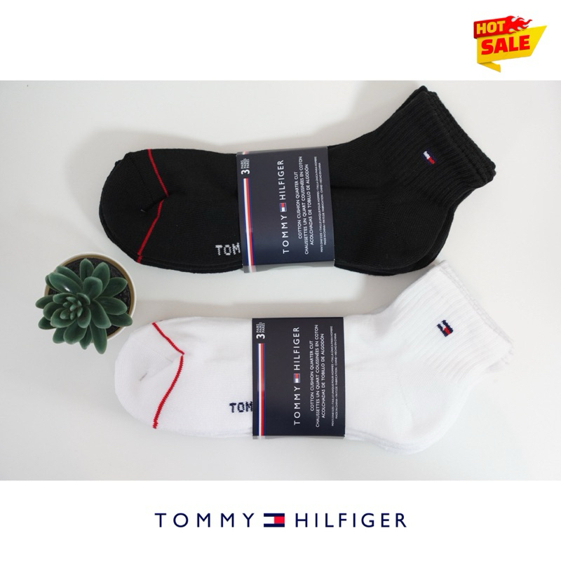 現貨TOMMY HILFIGER 🇺🇸 中筒襪 一卡三雙 透氣舒適棉質 經典刺繡logo 黑/白 OS 男女款