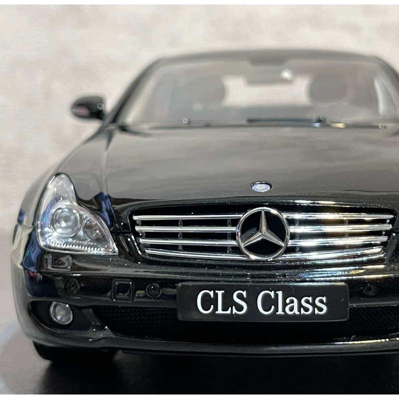【Kyosho】1/18 Mercedes-Benz W219 CLS 稀有黑色 1:18 模型車