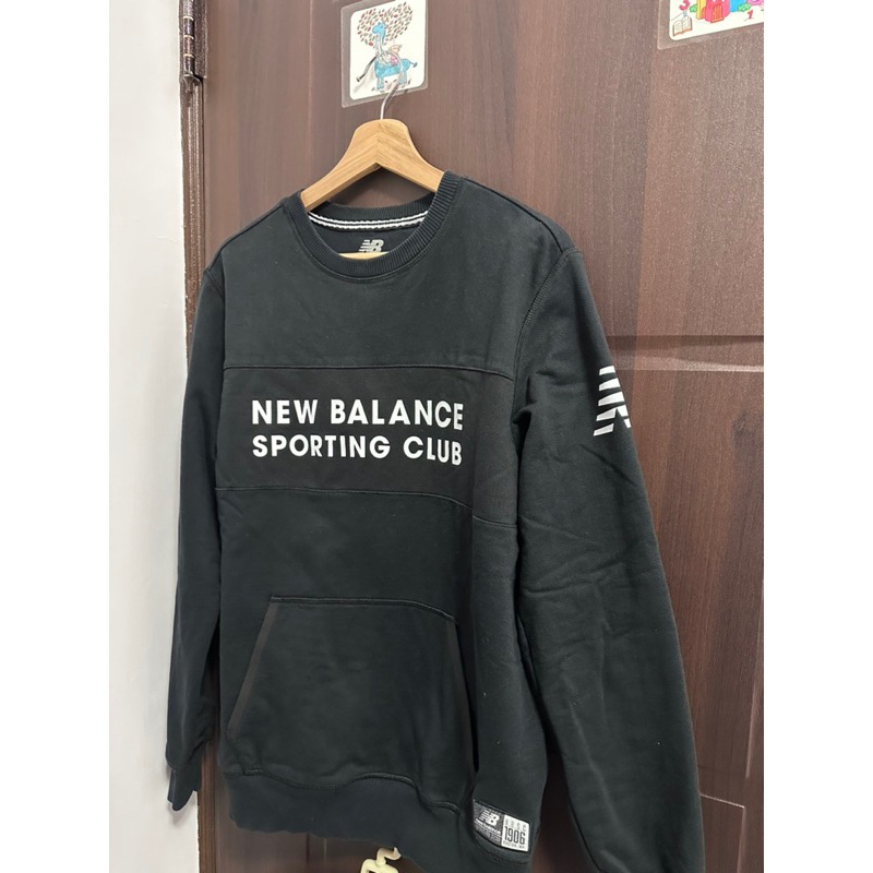 new balance NB 女黑色大學踢 大學T 衛衣 L