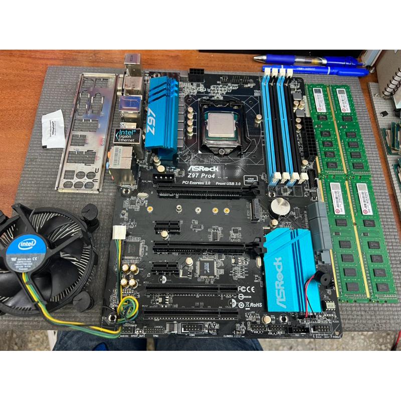 《過年前大特價》華擎Z97M Pro4主機板+CPU I7 4790+DDR3 4Gx4+銅扇+蜂鳴器+擋板