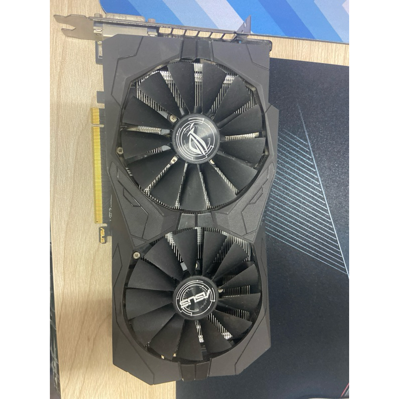 出售AMD Rx570二手卡  保固已過 使用狀況正常 能正常使用