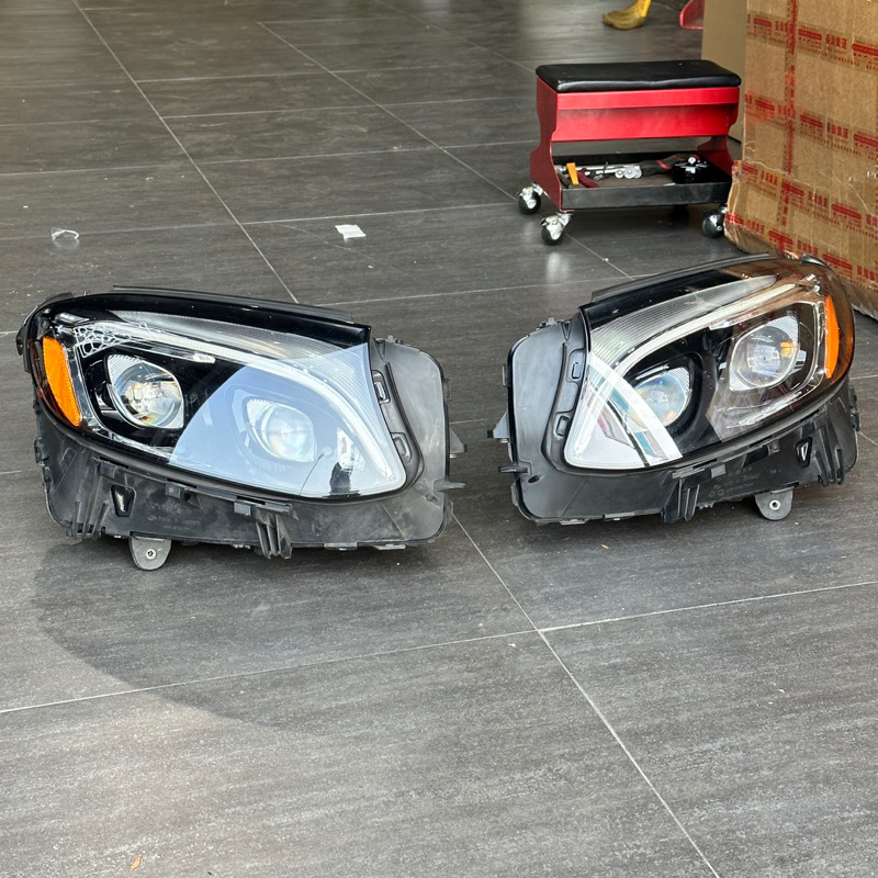 賓士 W253 GLC 原廠拆車 雙魚眼動態轉向大燈 一對 美規版 2018年的車拆下 功能正常 附四顆模塊 二手良品