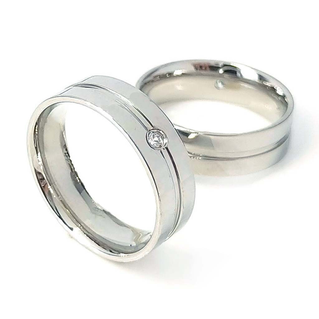 寬版銀色鋼戒 中性款鑽戒 男戒指女戒指 鑽石拇指戒 不生鏽316L鈦鋼 白色水鑽戒指 H4500 艾豆