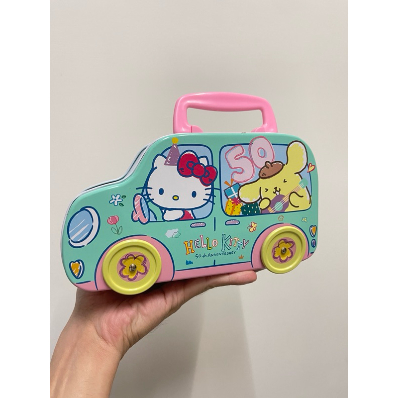 Hello kitty 鐵盒小汽車 存錢筒 正版授權商品