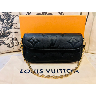LV Louis Vuitton Wallet on Chain Ivy M82154